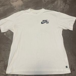 Mens Nike T-Shirt